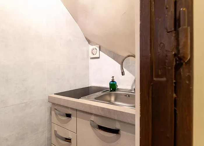 Piazza Navona Apartment